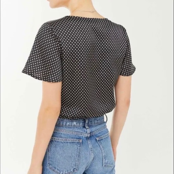 Urban Outfitters Satin Polka Dot Cropped Blouse, Size Small, Flounce - Picture 2 of 8
